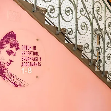 Elisa Aparthotel