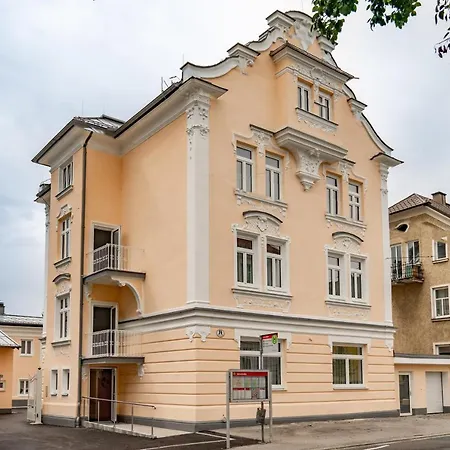 Elisa Aparthotel